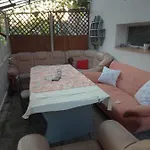 Domcek V Turnej Dovolenkový dom Trencianska Turna