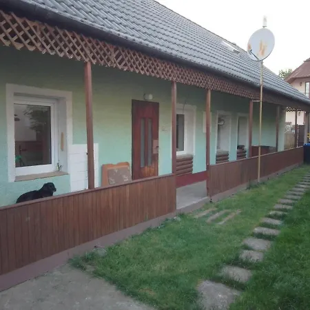 Domcek V Turnej Ferienhaus